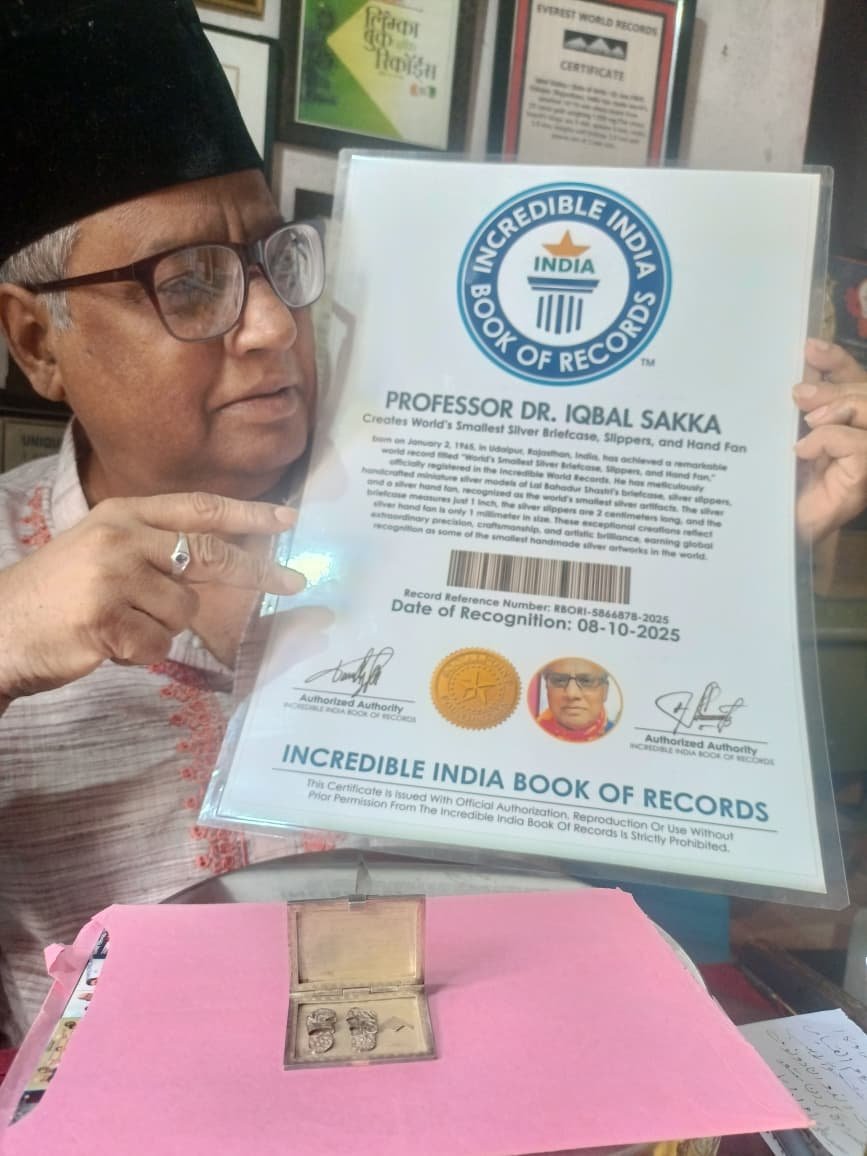 World’s Smallest Silver Gifts by Dr. Sakka Recognized