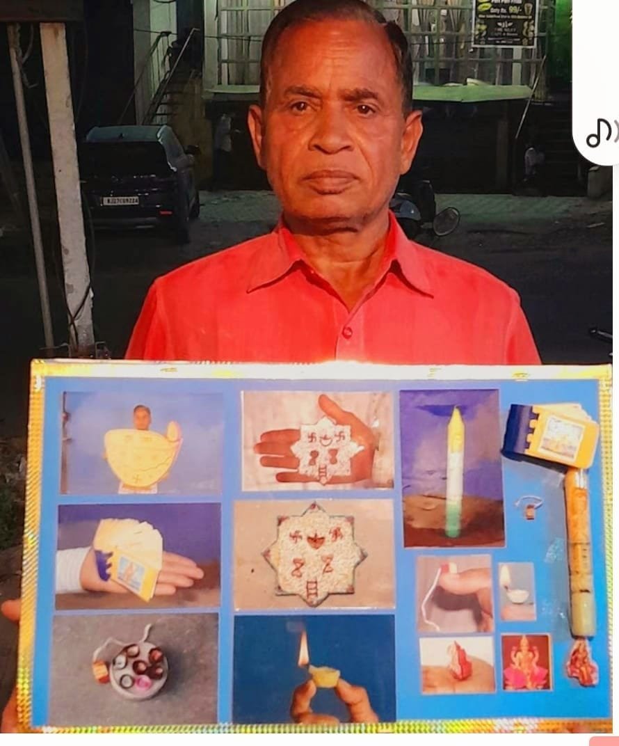 Chandra Prakash Chittora Creates Micro Booklets for Diwali