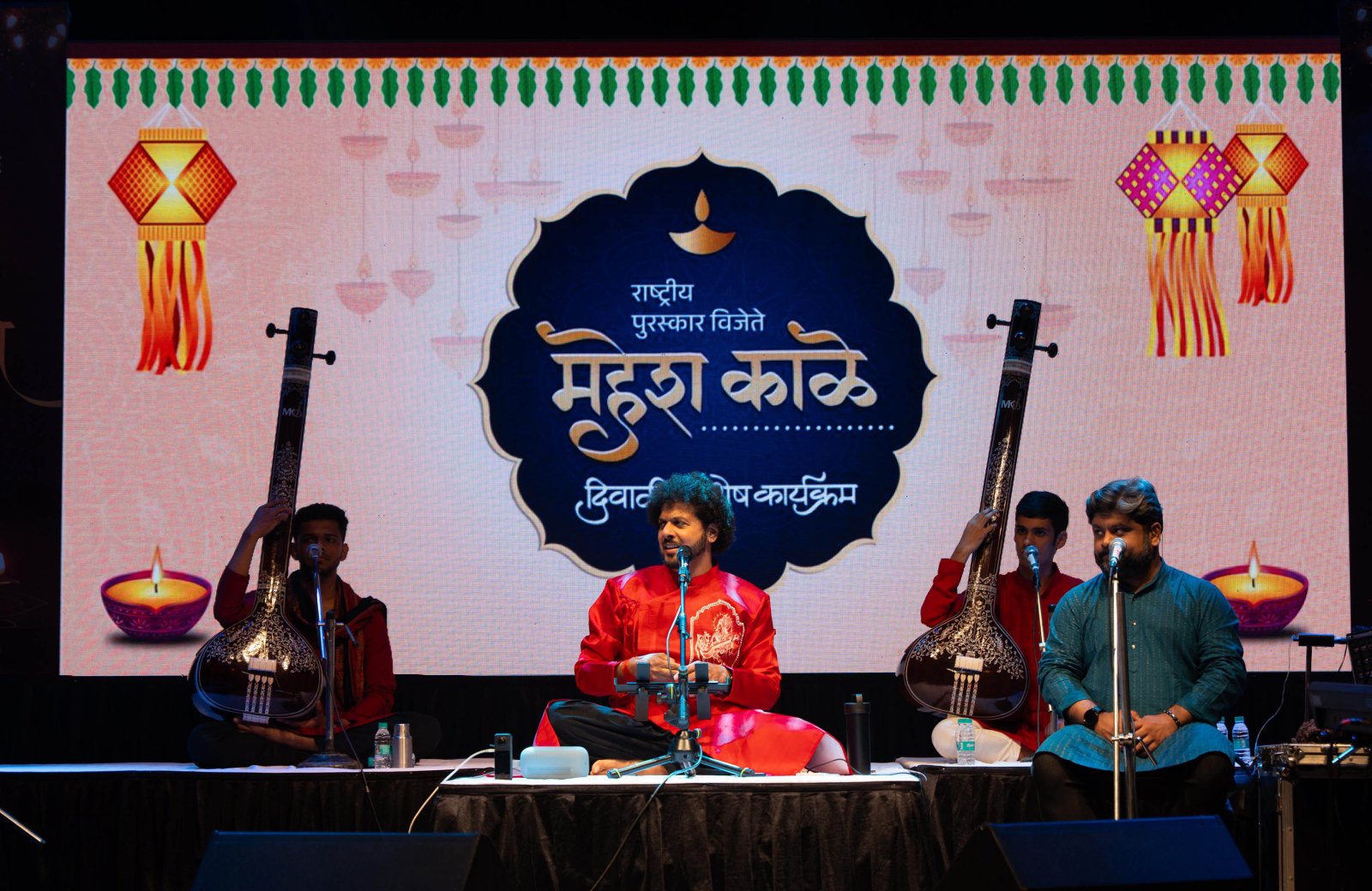 Mahesh Kale Sets the Royal Opera House Aglow with Divine Diwali Melodies