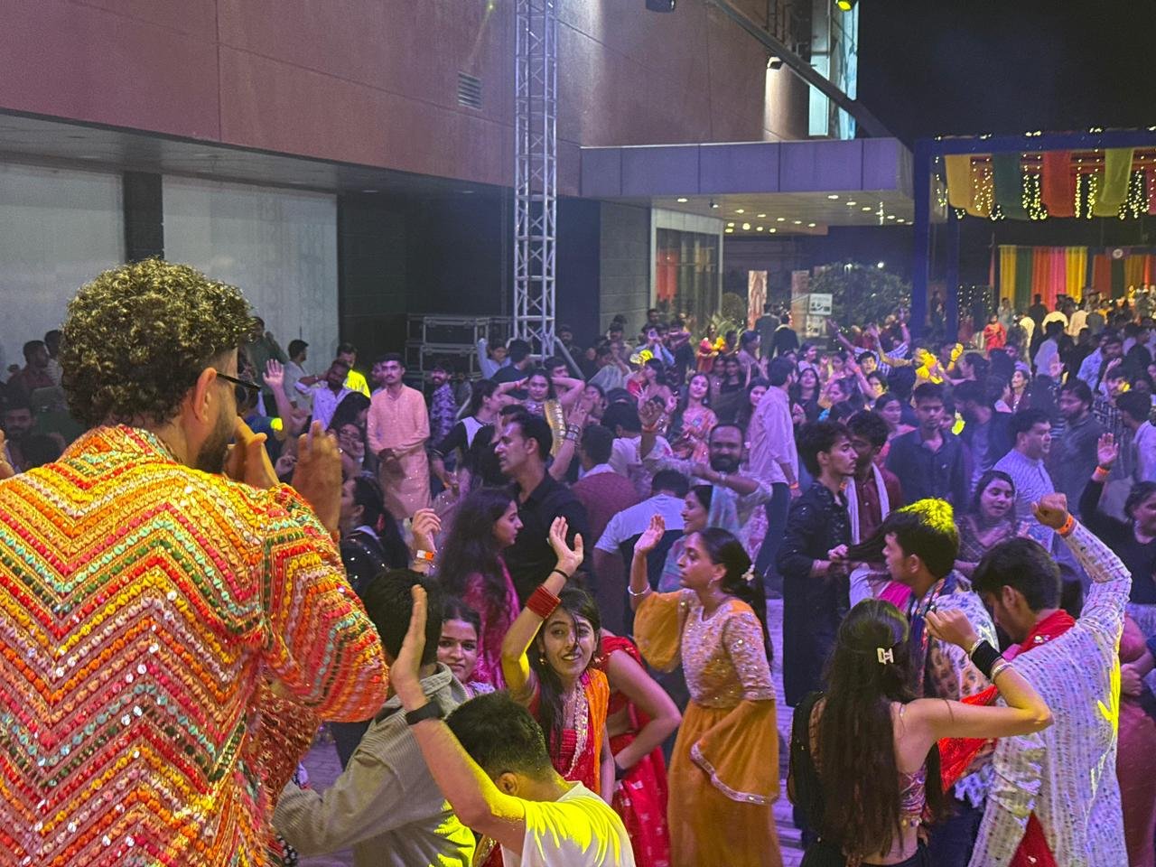 अर्बन स्क्वायर मॉल में परंपरा और संस्कृति का शानदार उत्सव