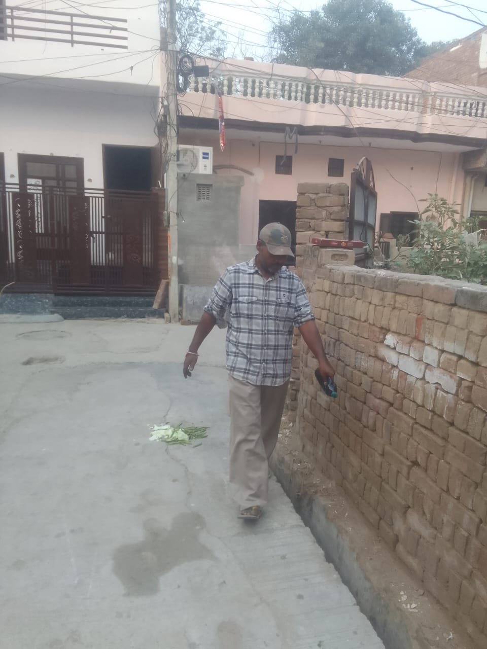डेंगू, मलेरिया व मौसमी बीमारियों से बचाव हेतु परिषद् द्वारा विभिन्न वार्डो में करवाई गई फोगिंग व काले तेल का छिड़काव।