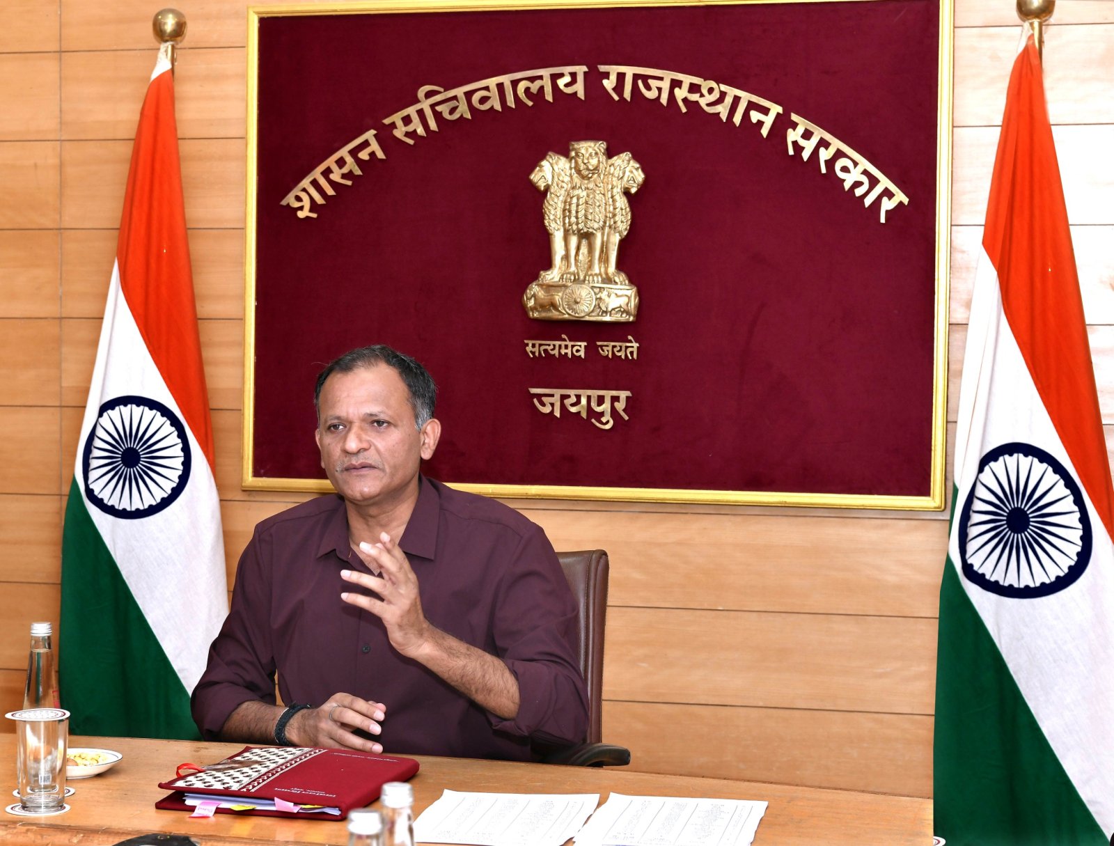 मुख्य निर्वाचन अधिकारी ने की विशेष गहन पुनरीक्षण कार्यक्रम की तैयारियों को लेकर समीक्षा