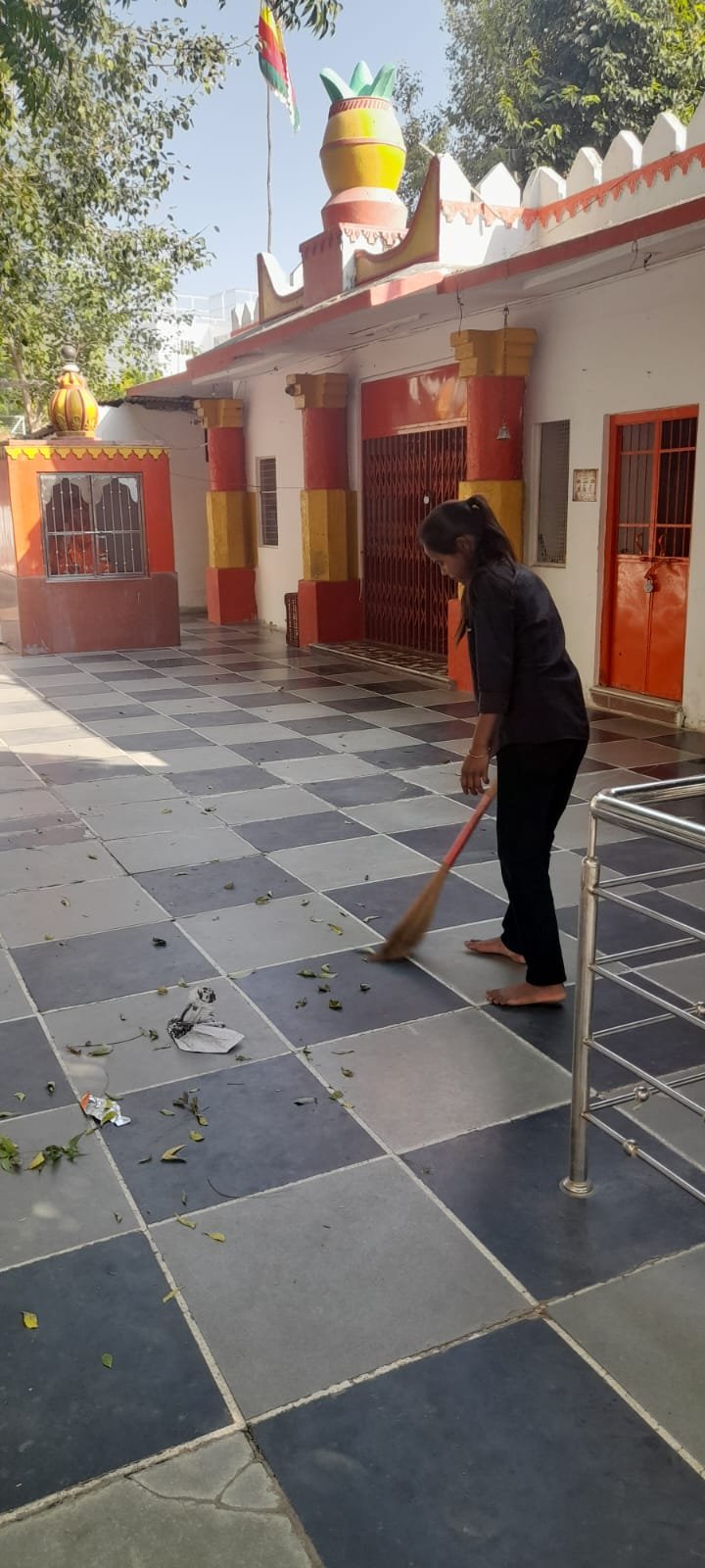 शहर की बावड़ियों की सफाई करने मे जुटा रोटरी क्लब दृष्टि,अब तक 27 हुई