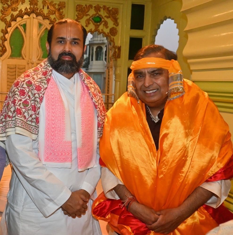 Shri Mukesh Ambani Visits Nathdwara, Announces ‘Yatri Evam Varishth Seva Sadan’ Project