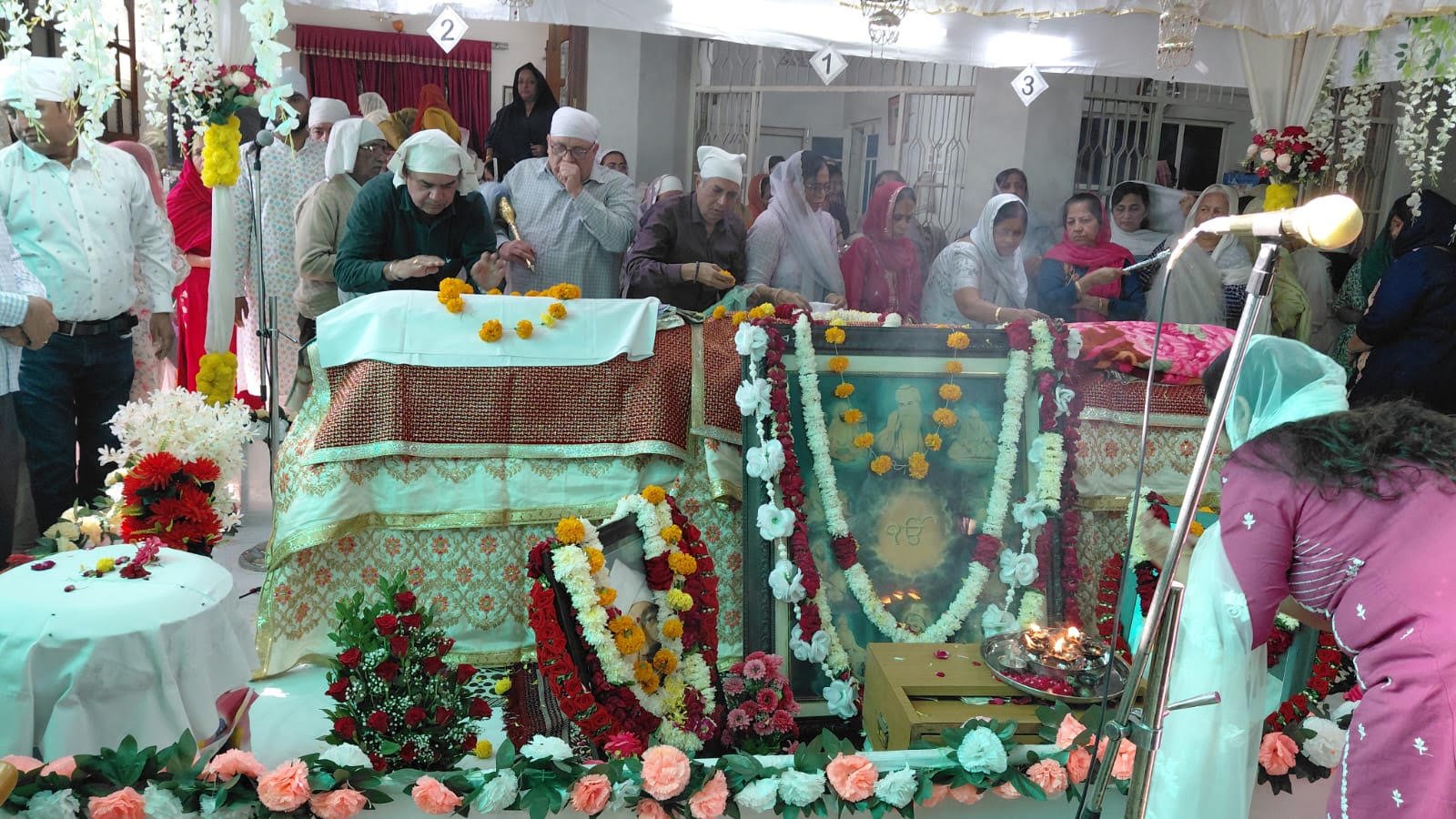 पूज्य सतगुरु श्री बाबा द्वारकादास जी महाराज साहिब की 45वीं बरसी श्रद्धा और भक्ति के साथ मनाई