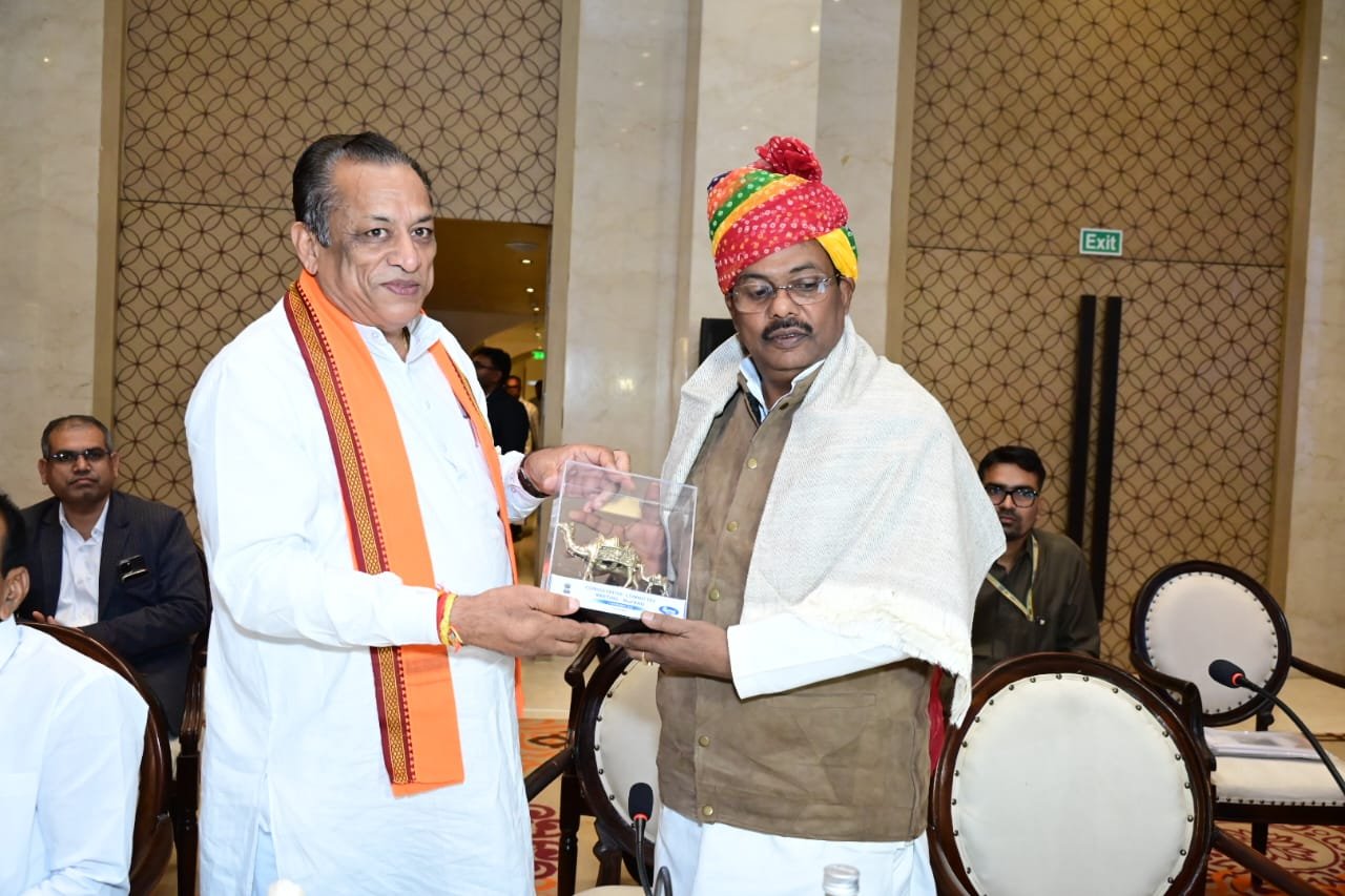 ऊंट पालन एवं डेयरी क्षेत्र के सतत विकास के लिए प्रतिबद्ध केंद्र सरकार - केंद्रीय मंत्री