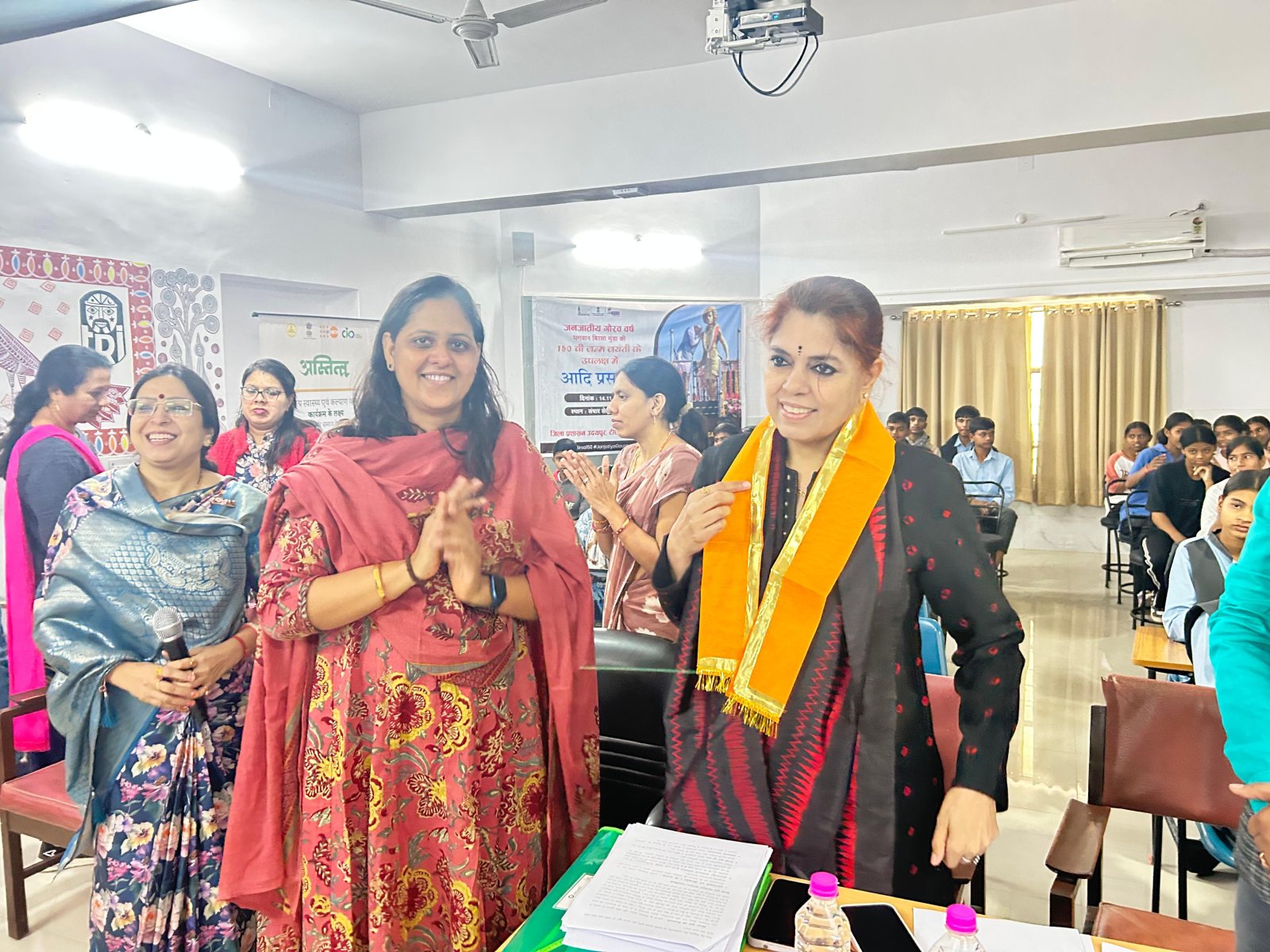 जनजातीय गौरव वर्ष पखवाड़ा आदि प्रसारण : बिरसा मुण्डा व कालीबाई पर विशेष वार्ताएं