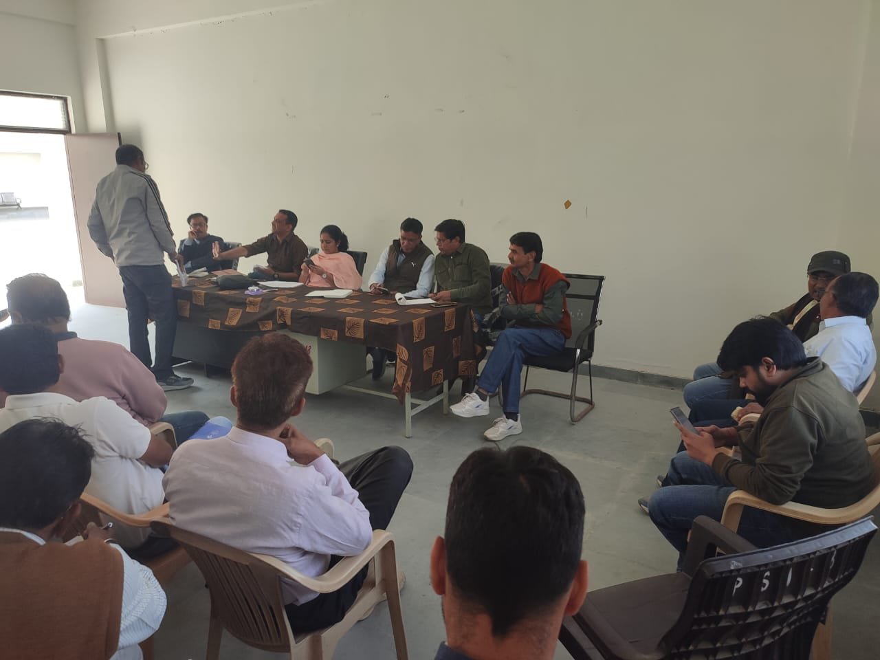 अधिकारियों ने बढ़ाई फील्ड मॉनिटरिंग, ऑनलाइन परिगणना पर जोर