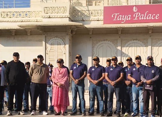 Indian Navy Car Rally Flagged Off in Udaipur