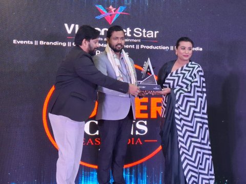 खान सर और नील नितिन मुकेश ने किया स्टार्ज ऑफ इंडिया अवॉर्ड्स का उद्घाटन