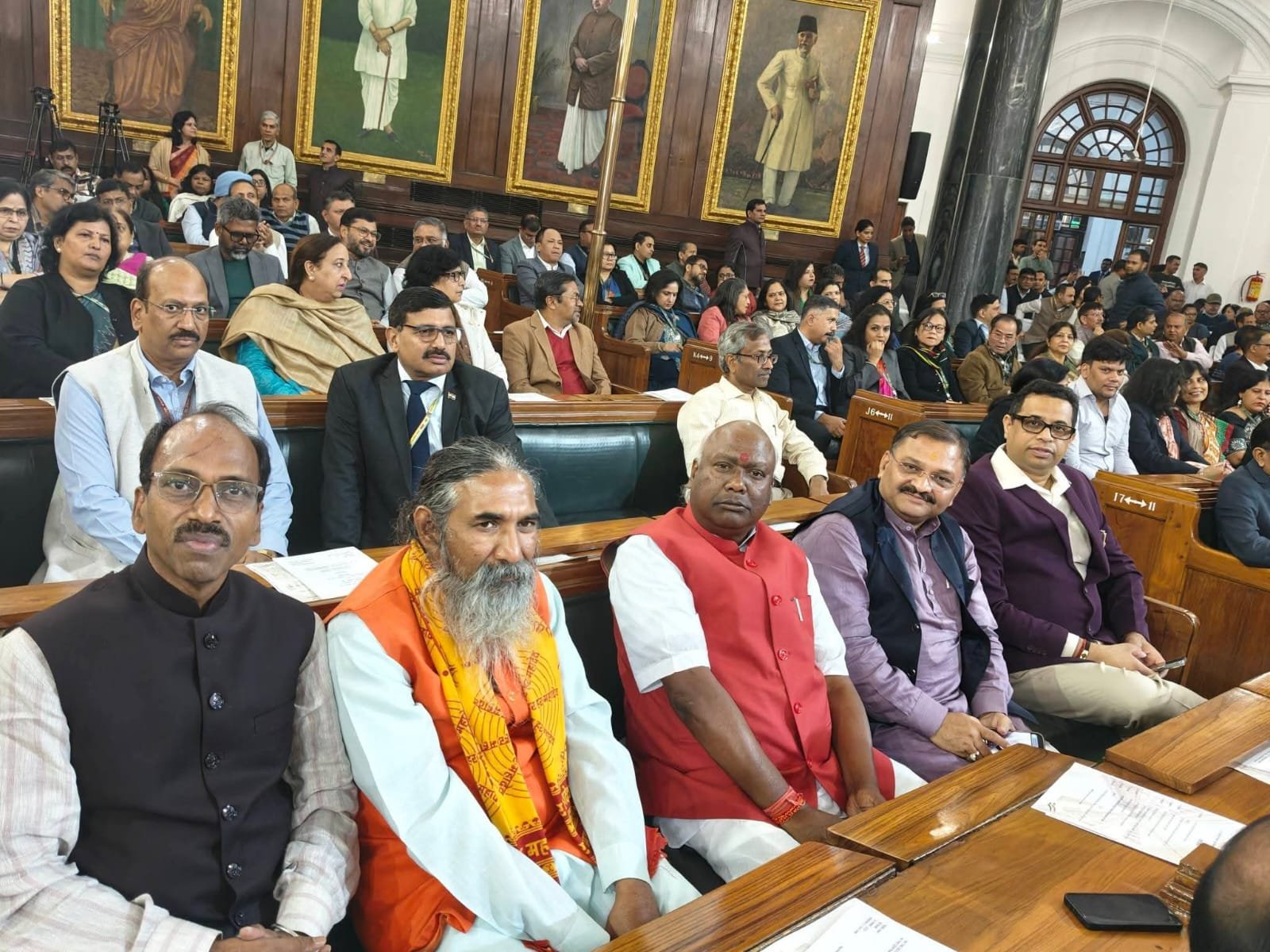 संविधान दिवस पर लोकसभा के केंद्रीय सभागार में आयोजित समारोह में शामिल हुए सांसद डॉ मन्नालाल रावत