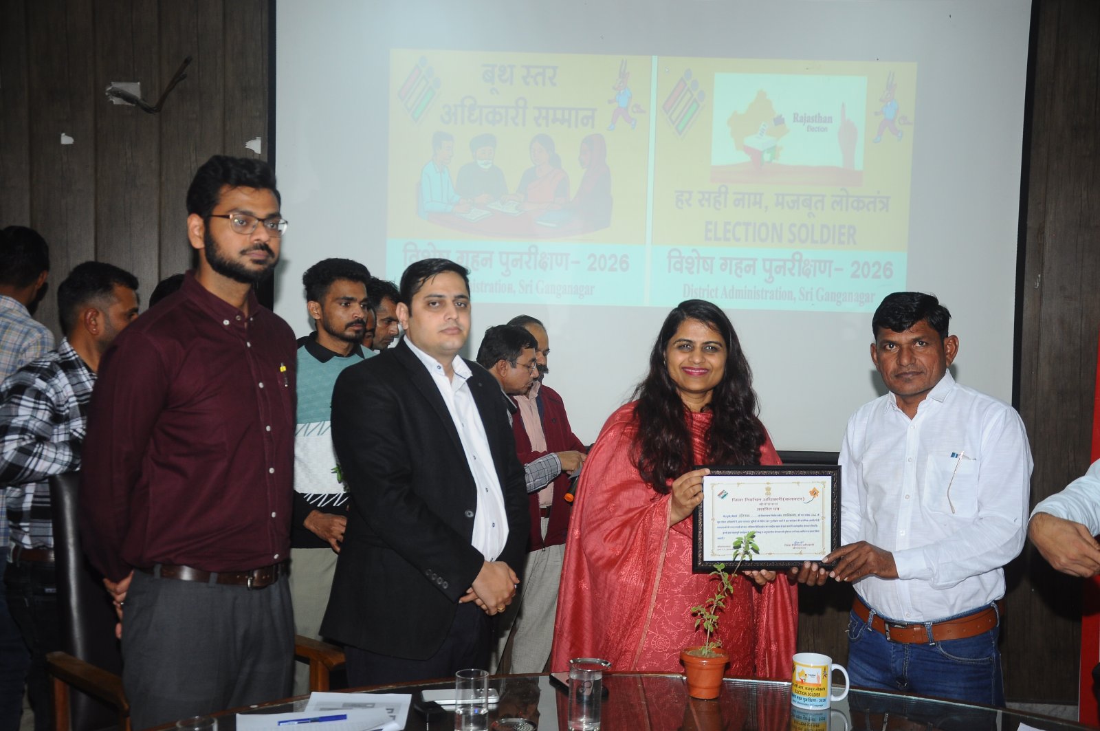 BLOs, Supervisors, and Volunteers Being Honoured for Outstanding Performance