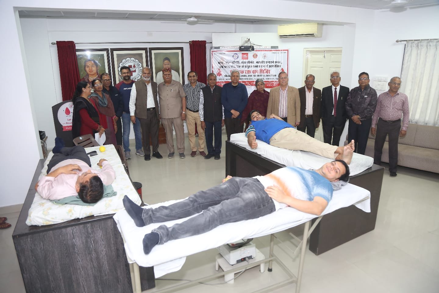 मानव सेवा समिति स्थापना दिवस रक्तदान शिविर में 28 ने किया रक्तदान