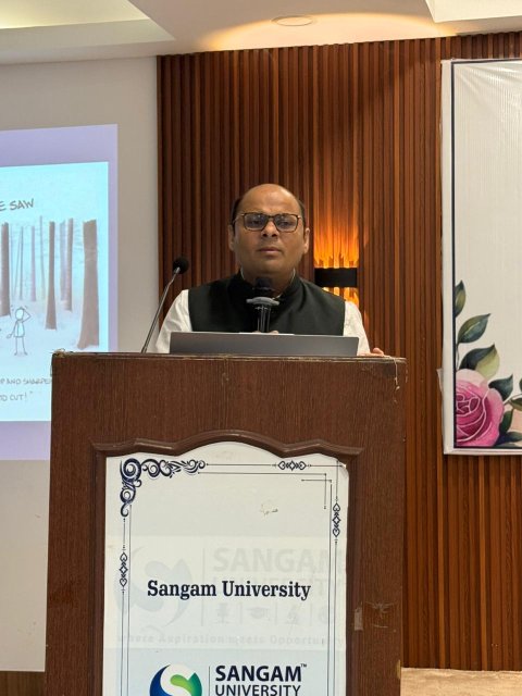 संगम यूनिवर्सिटी में इंडस्ट्री इंटरेक्शन सेशन का सफल आयोजन*