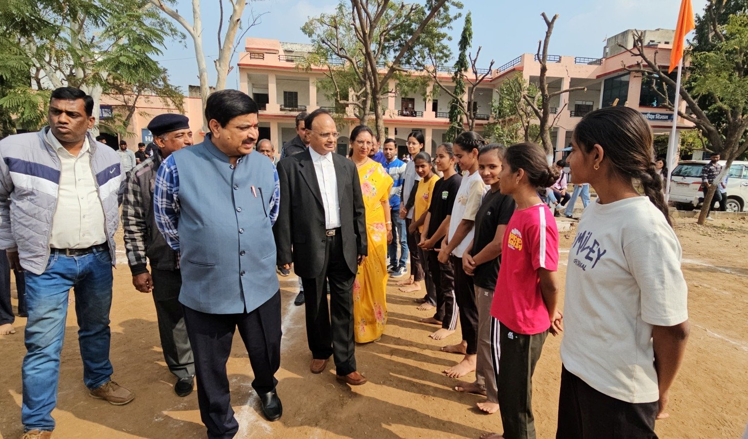 सात दिवसीय सांस्कृतिक साहित्यिक एवं खेलकूद प्रतियोगिता पारम्परिक खेलों में विद्यार्थियों ने दिखाया उत्साह