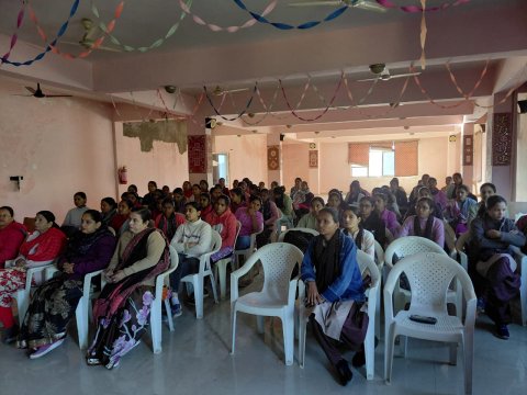 भारत को जानो प्रतियोगिता में विजेताओं का सम्मान हुआ