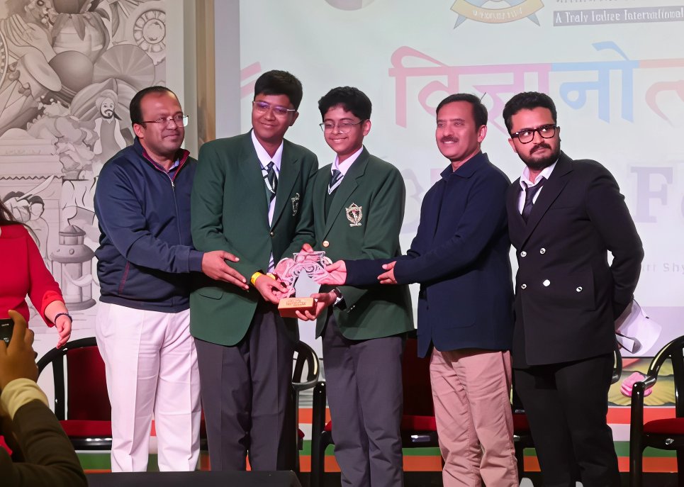 दिल्ली पब्लिक स्कूल, उदयपुर के अनय एवं धैर्यांश का स्टेम फेस्ट में प्रथम