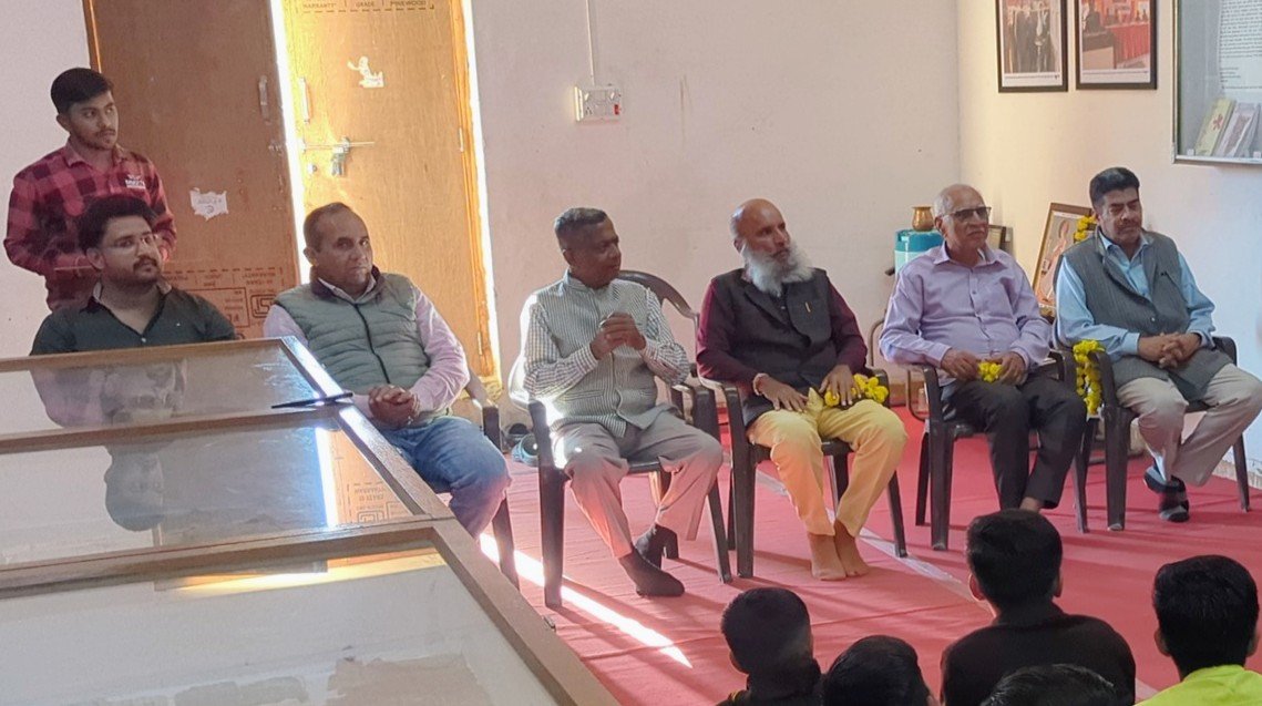 दी थार हेरिटेज म्यूजियम में परिचर्चा एवं अवलोकन आयोजित