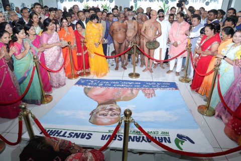 Nation Saint Pulak Sagar Ji Visits ‘World of Humanity’