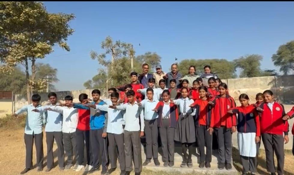 आयुष्मान आरोग्य ग्राम योजना के तहत आरोग्य मित्र एवं आरोग्य सखी का चयन