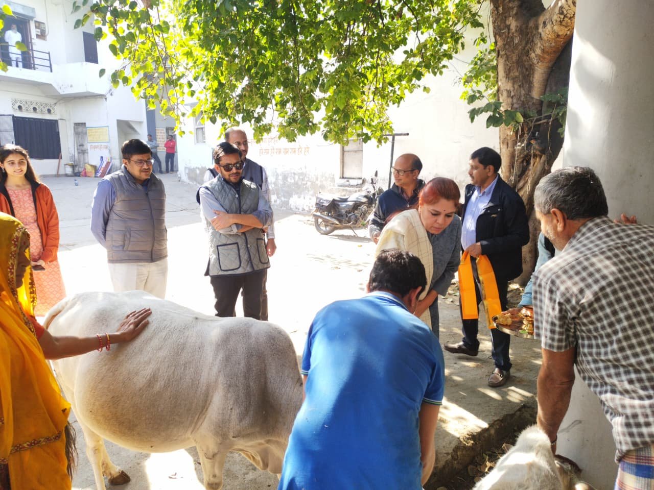 सफल शासन के दो वर्ष रू स्वास्थ्य, सेवा और स्वच्छता का संदेश