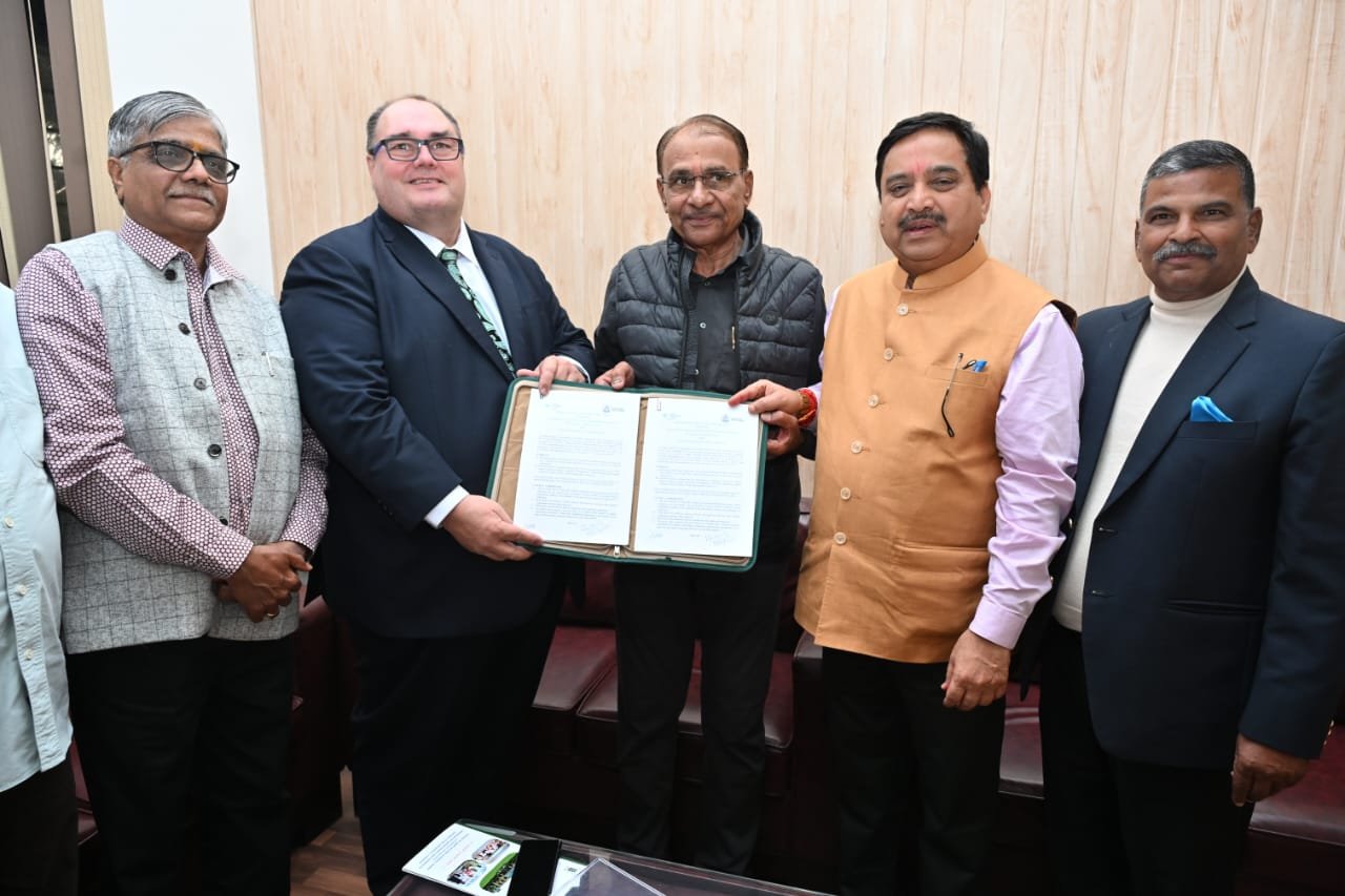 राजस्थान विद्यापीठ - ग्लोबल डेवलपमेंट कॉलेज ऑस्ट्रेलिया के बीच हुआ एमओयू