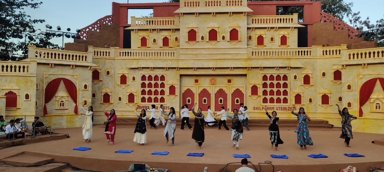 शिल्पग्राम उत्सव का आगाज 21 (आज) से... आज राजस्थान के राज्यपाल नगाड़ा बजाकर करेंगे उद्घाटन