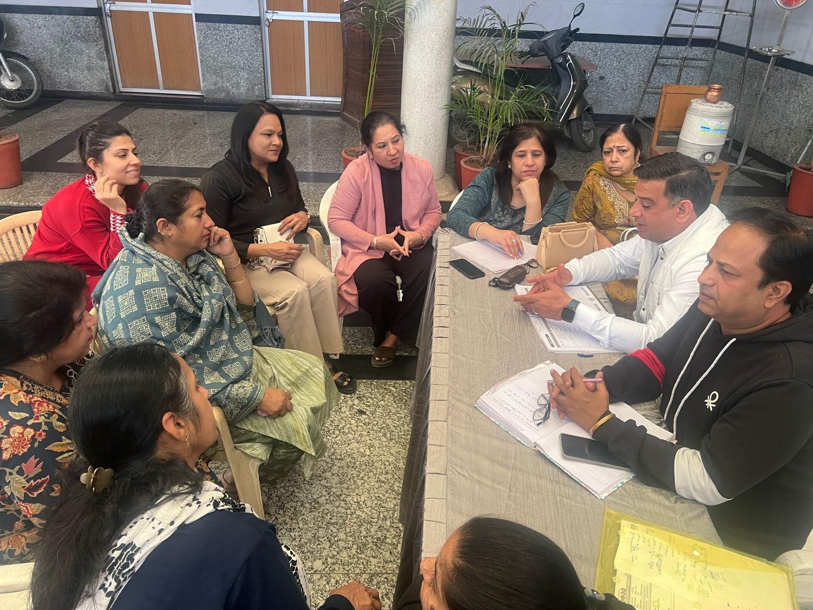 जेपीएल-4 के तहत महिलाओं एवं बच्चों के सर्वांगीण विकास को लेकर महत्वपूर्ण बैठक सम्पन्न