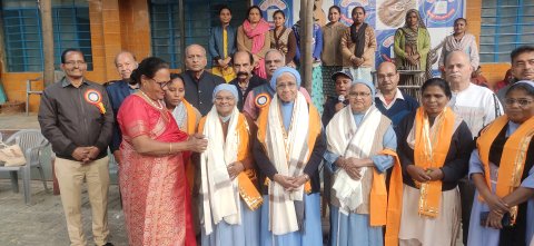 “An Evening Dedicated to Aashadham Residents” — Musical Tribute by Senior Suron Ki Mandli, Udaipur