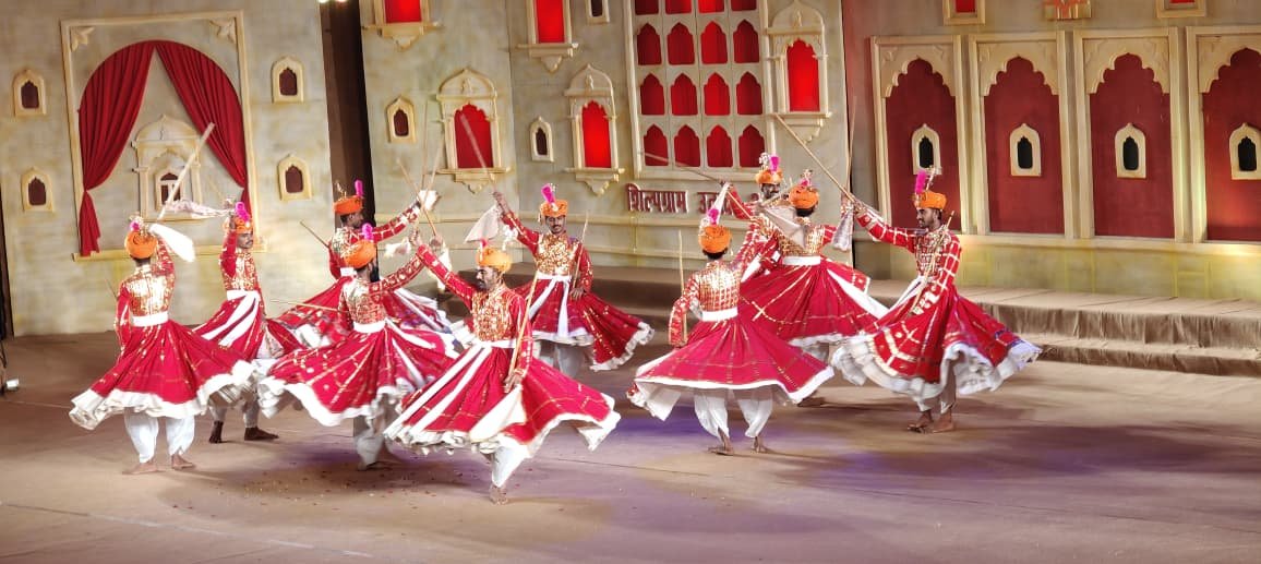 Shilpgram Festival 2025: Rathwa Dance Thrills Audience, Lavani and Talwar Raas Steal the Show