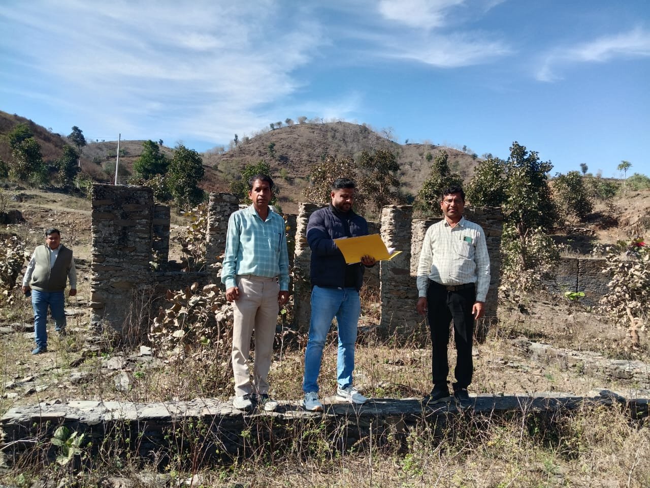 पीएम आवास योजना के आवासों का गहन निरीक्षण, लापरवाह कार्मिकों पर कार्रवाई के निर्देश