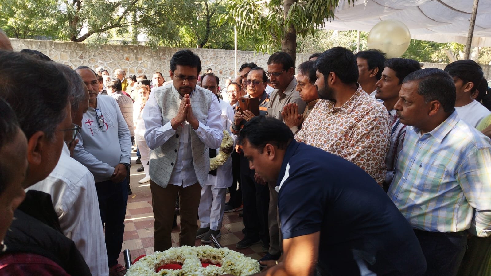  स्वतंत्रता सेनानी मेहता का निधन, राजकीय सम्मान के साथ हुआ अंतिम संस्कार, सांसद-कलेक्टर ने पार्थिव देह पर अर्पित किया पुष्पचक्र