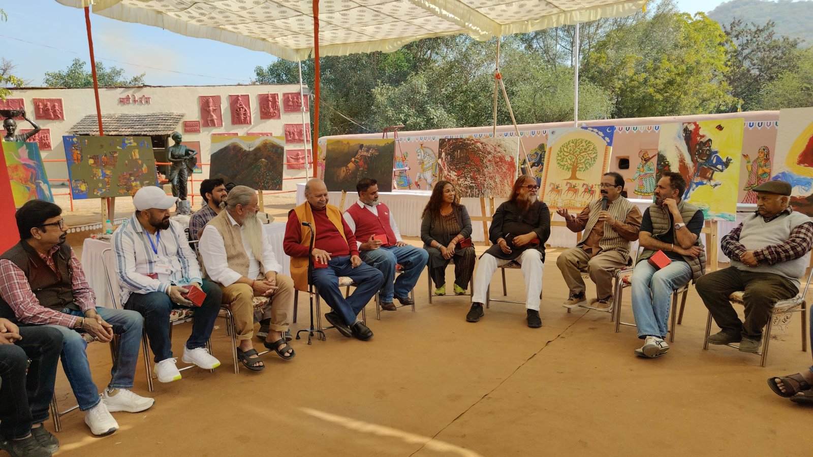 शिल्पग्राम उत्सव-2025  नेशनल पेंटिंग सिंपोजियम (कला शिविर) का समापन