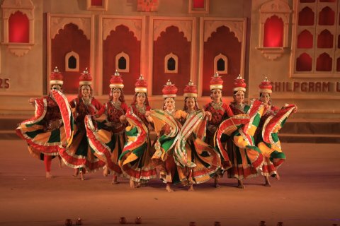  म्यूजिकल सिंफनी ने नए अंदाज में बांधा समां