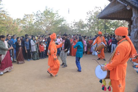  म्यूजिकल सिंफनी ने नए अंदाज में बांधा समां