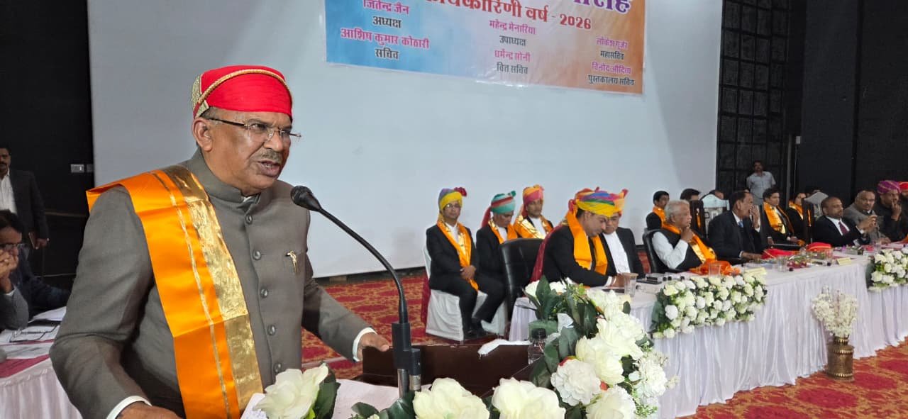 पीड़ित और जरूरतमंद को सस्ता और सुलभ न्याय दिलाने के लिए हों प्रयास - श्री देवनानी