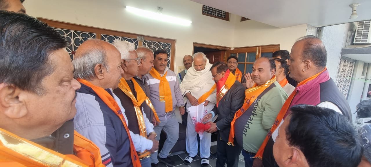 टीम भण्डारी को मिल रहा अपार जनसमर्थन
