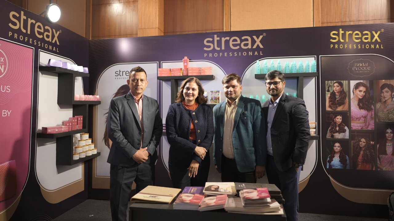 स्ट्रीक्स प्रोफेशनल ने एचबीएफ मंथन में सैलून-केंद्रित नये प्रोडक्‍ट पेश किए