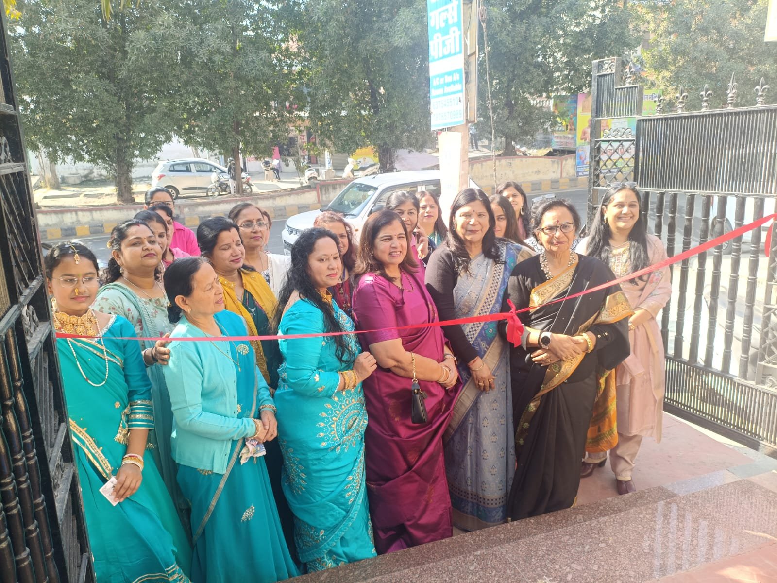 One-Day Exhibition “The Moral Shoppe” Promoted the Message of ‘Adopt Swadeshi’