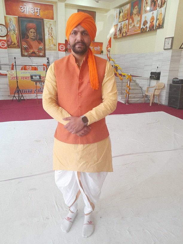 महर्षि दयानन्द भारत को वैदिक राष्ट्र बनाना चाहते थे: आचार्य अनुज शास्त्री