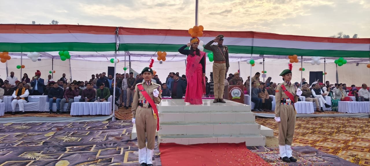 गणतंत्र दिवस का मुख्य समारोह डॉ. भीमराव अम्बेडकर कॉलेज में आयोजित
