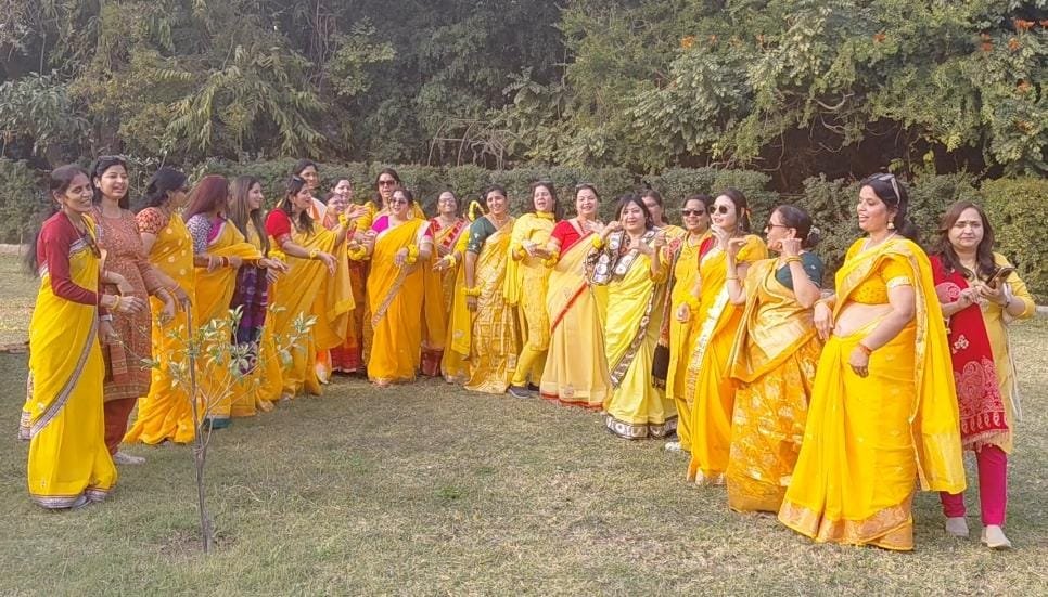 Women of Dadhich Samaj Celebrate Republic Day & Basant Panchami at Gulab Bagh