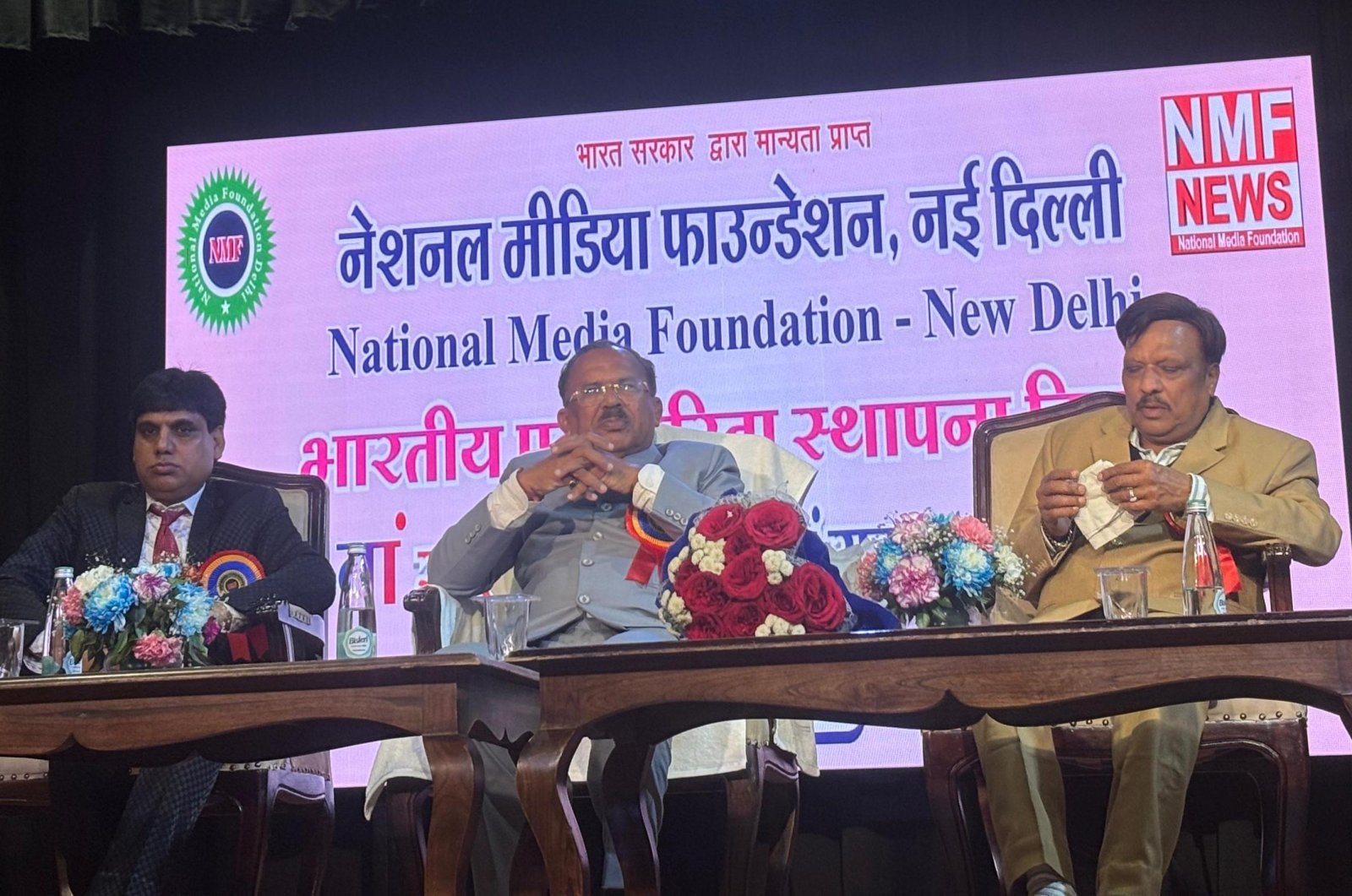 Journalists should connect with social issues and guide society in a new direction through positive journalism - Shri Vasudev Devnani