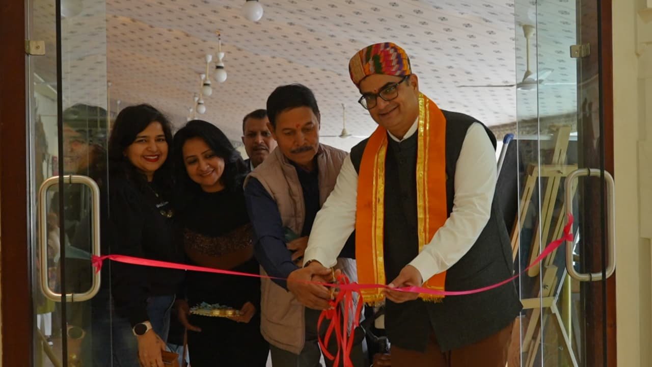 ADJ Kuldeep Sharma Inaugurates Art Exhibition “Shyam Bhoomi”