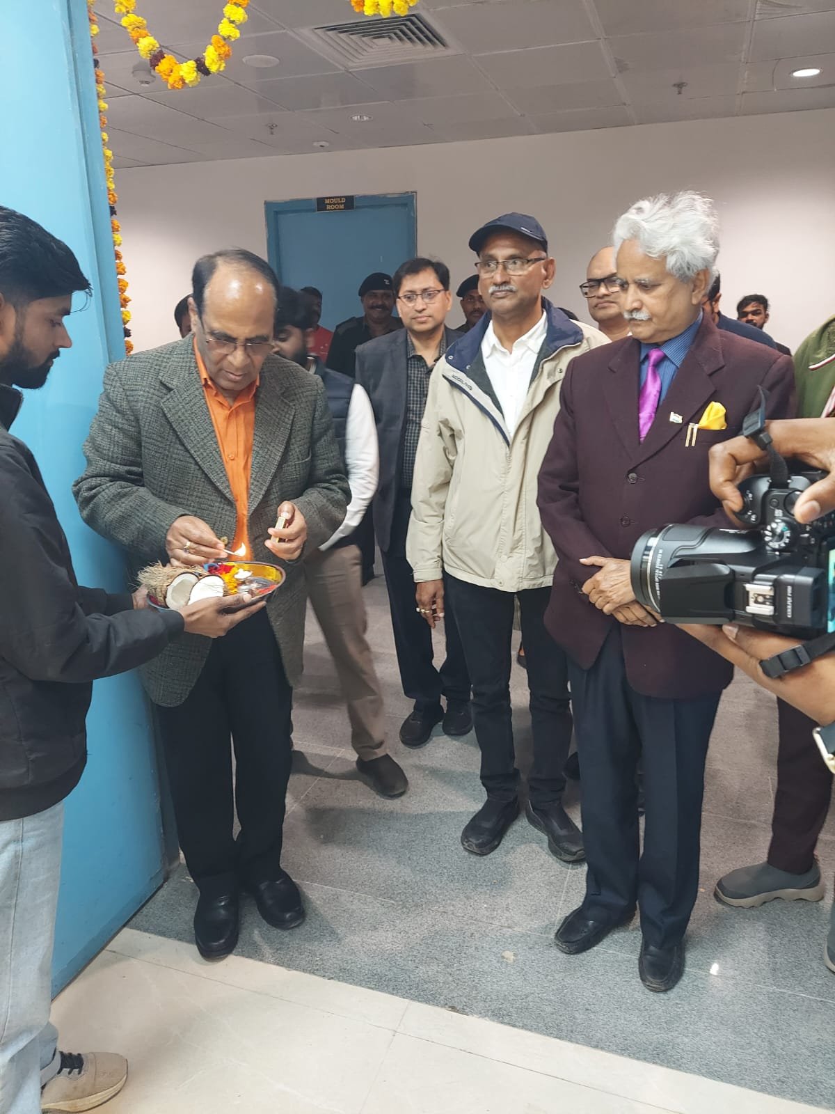 ###Delegation Visits Kalyan Singh Cancer Institute, Praises World-Class Facilities