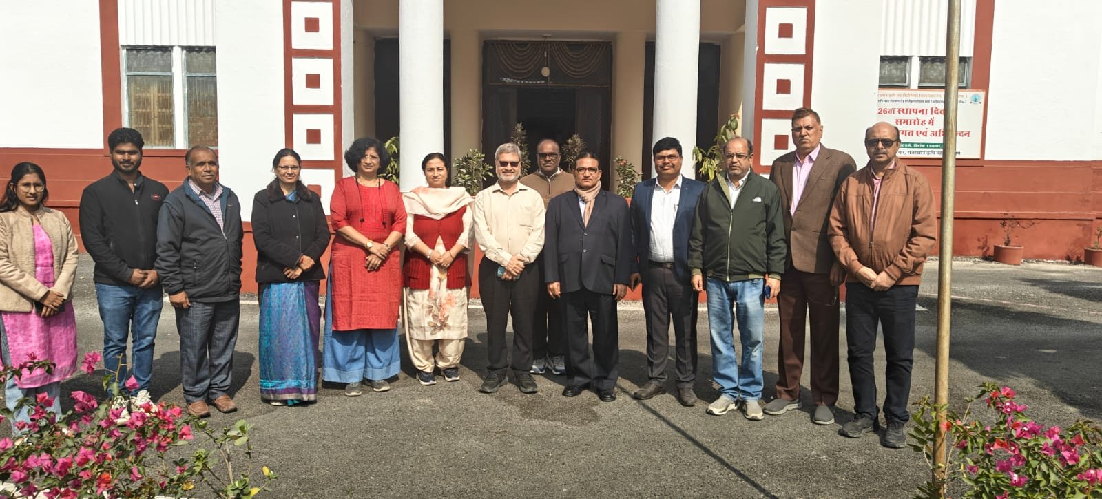 एमपीयूएटी: कुलपति ने पादप प्रजनन विभाग का किया भ्रमण, बीज उत्पादन बढ़ाने पर दिया जोर