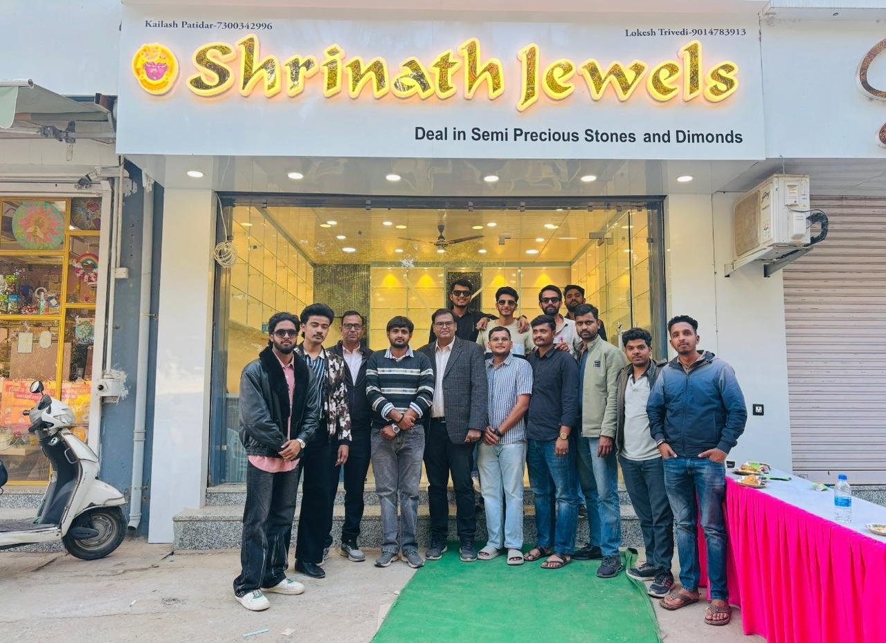 श्रीनाथ ज्वैलस शोरूम का उद्घाटन शनिवार को