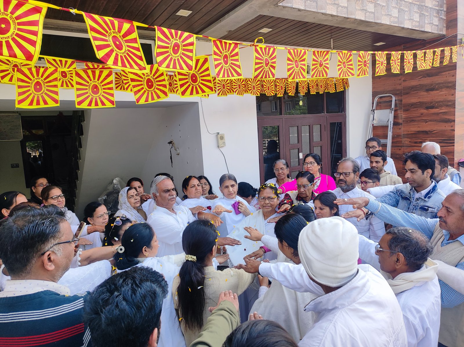 ब्रह्माकुमारीज़ खनिज नगर सेवाकेंद्र पर धूमधाम से 90बें वा त्रिमूर्ति शिव जयंती महोत्सव पर हर स्थिति मैं सत्य को अपनाए रखने का संकल्प लिया