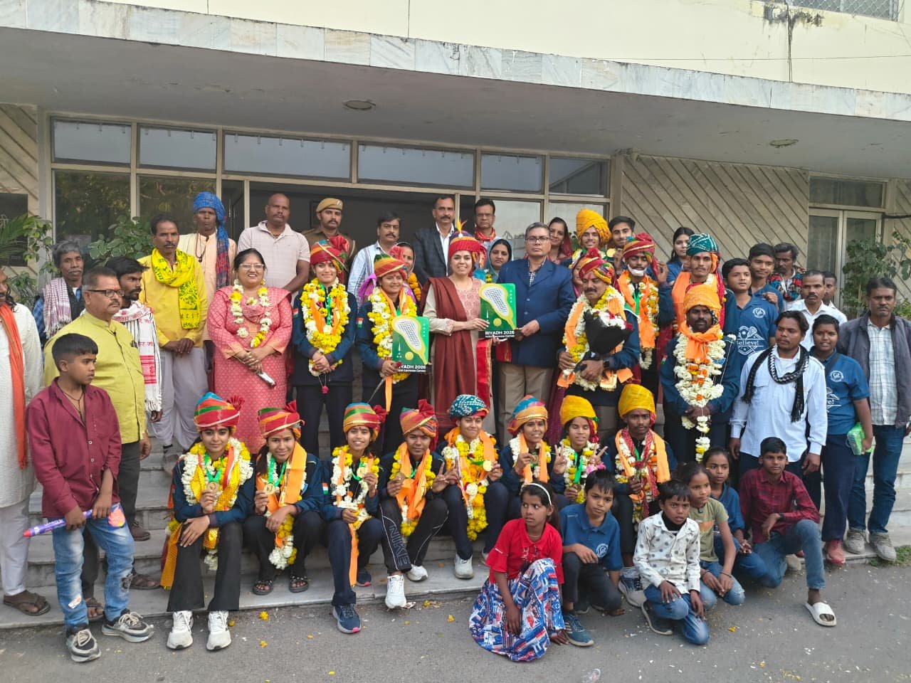 स्वर्णिम इतिहास रचने वाले अंतरराष्ट्रीय लैक्रोज विजेताओं का उदयपुर में अभूतपूर्व सम्मान
