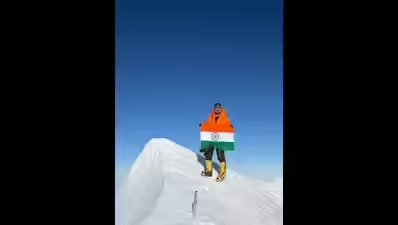 दो बड़े अंतरराष्ट्रीय कीर्तिमान रचने के बाद पर्वतारोही मनस्वी अग्रवाल आज उदयपुर पहुंचीं